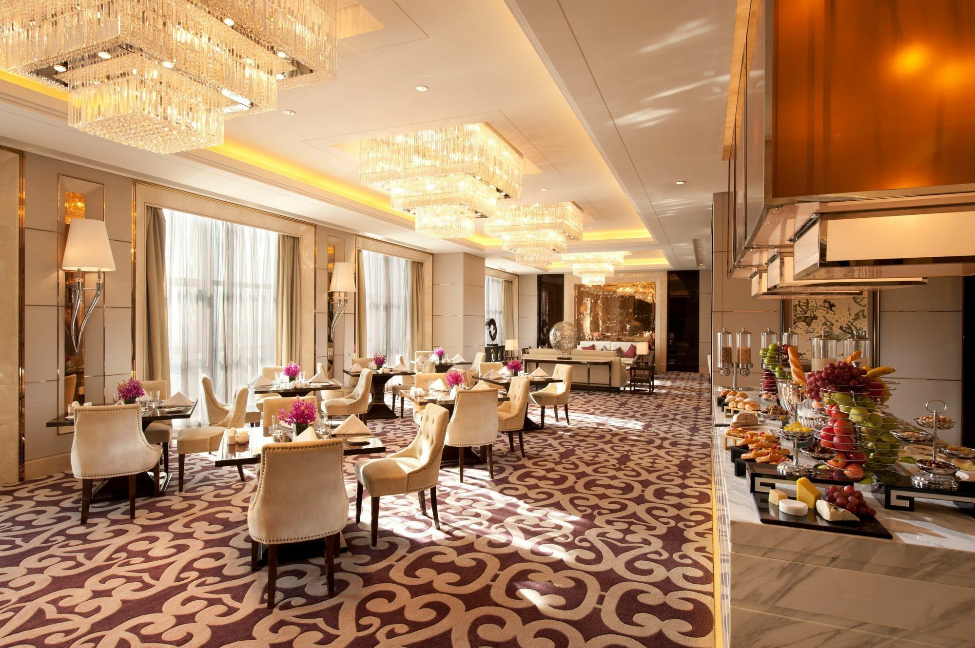 Hotel Wanda Realm Langfang Restaurace fotografie